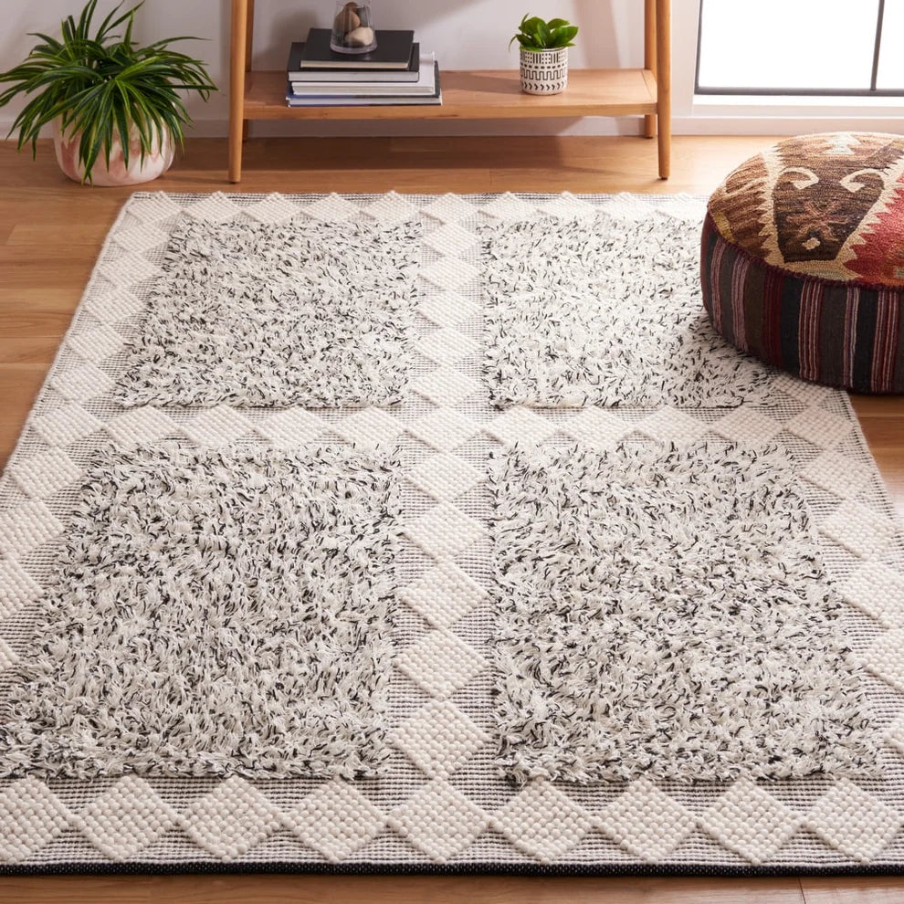 Alya Kilim