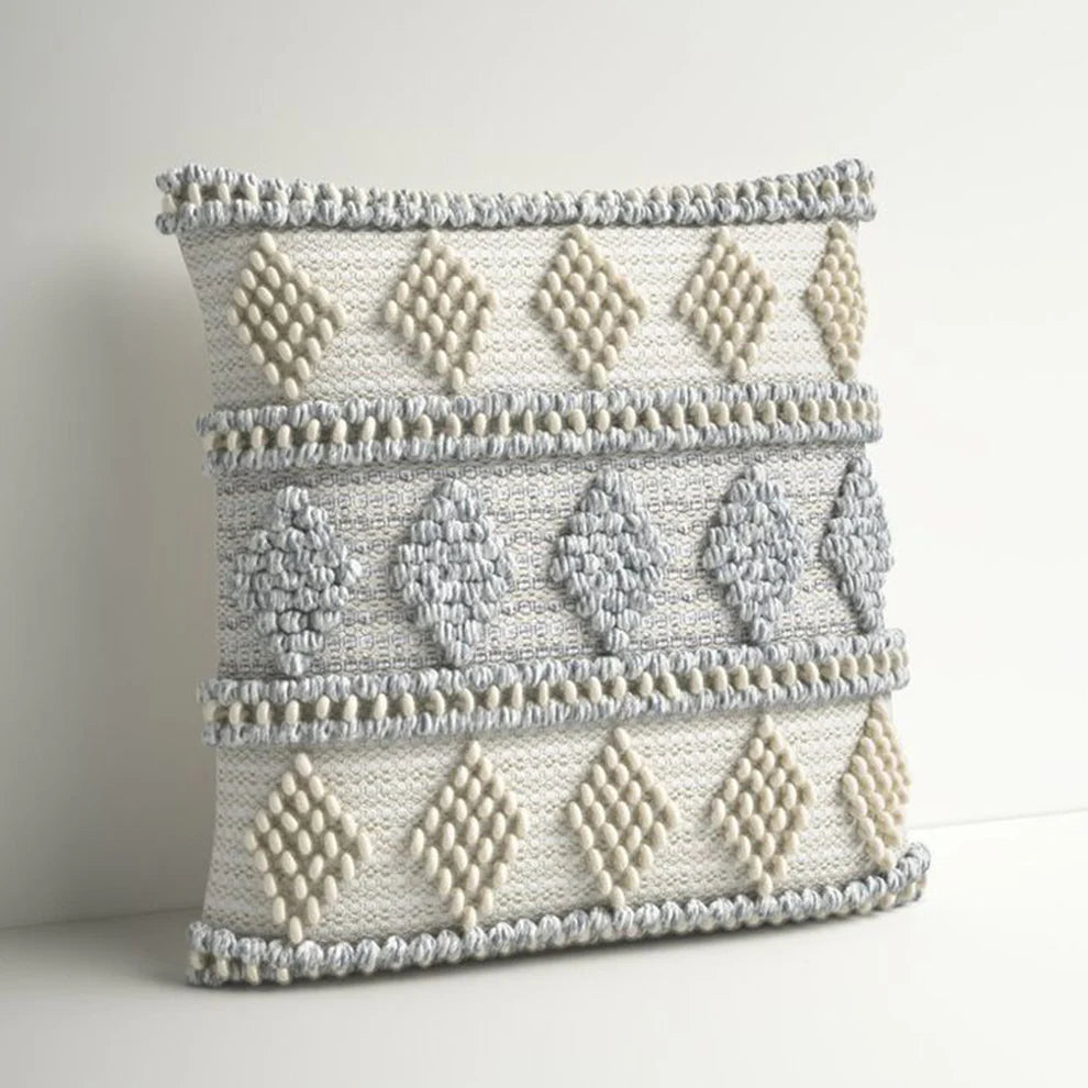 Nayla Cushion
