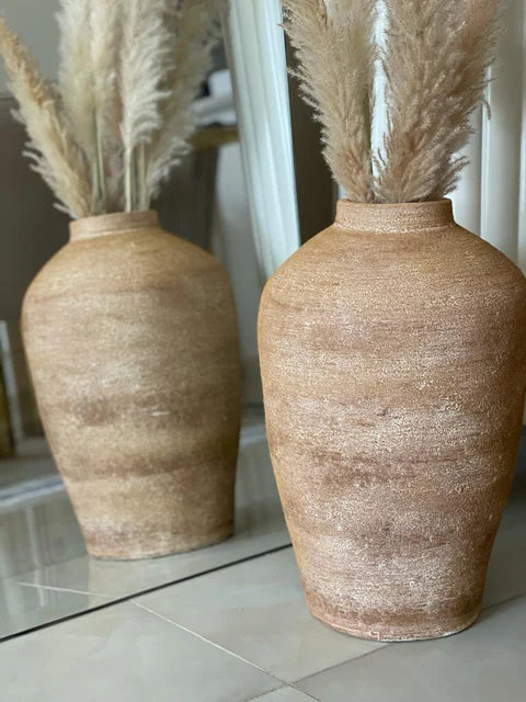 Dalia Vase