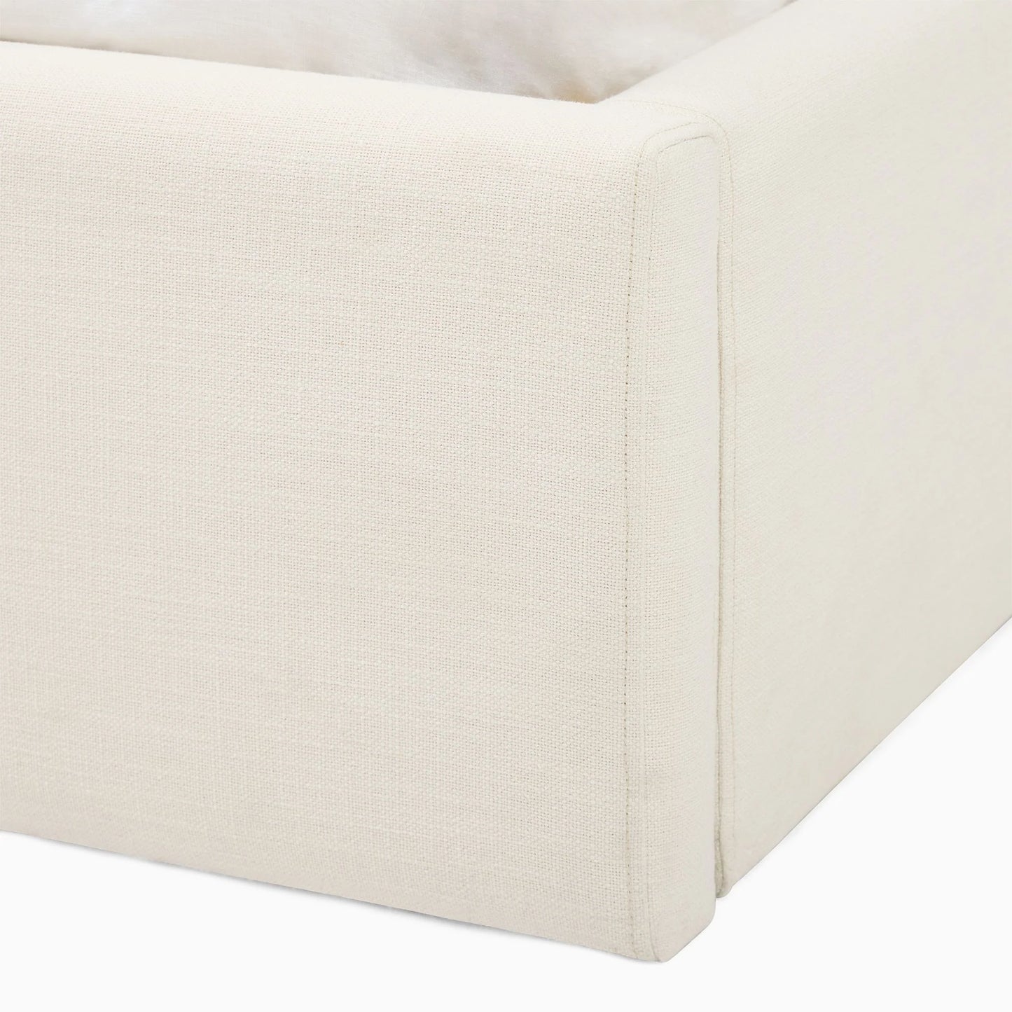 Misty bed