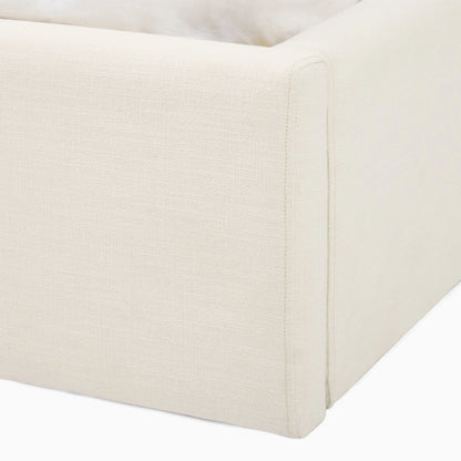 Misty bed