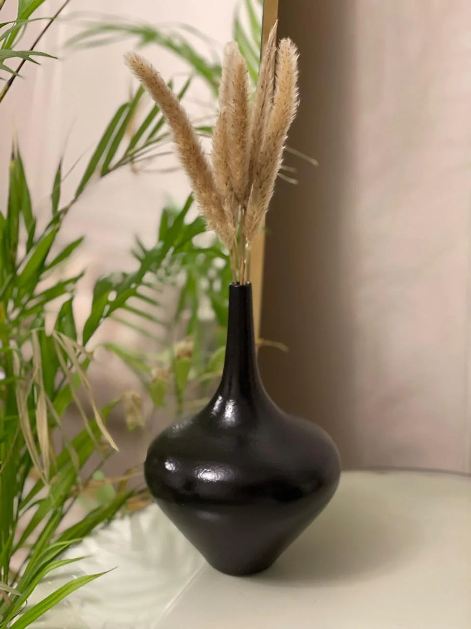 Zoya Vase